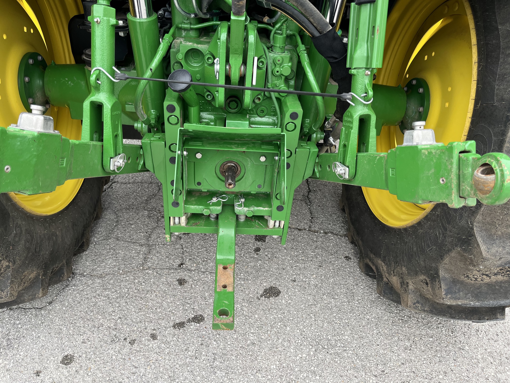 2024 John Deere 6120M Image 10