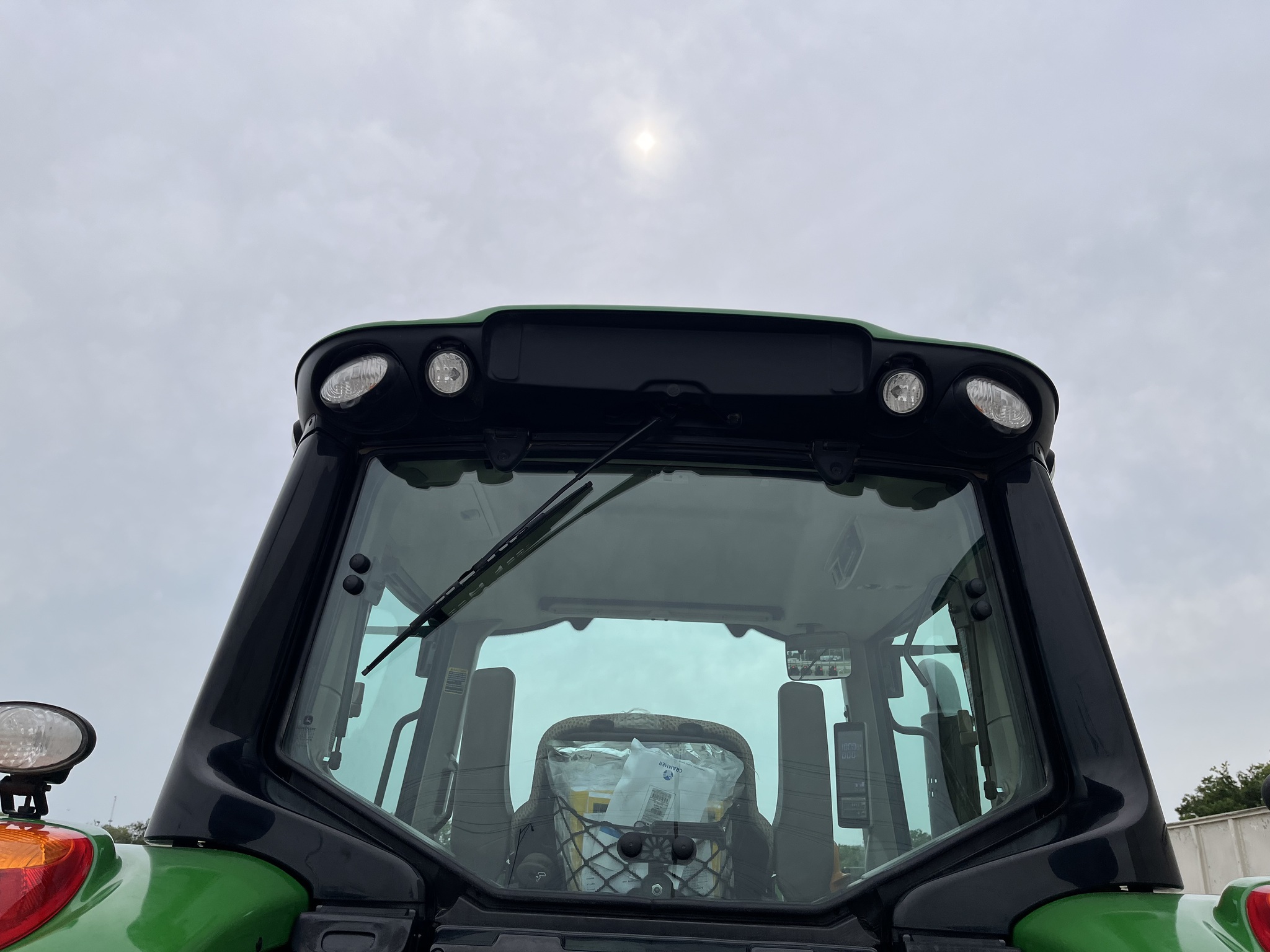 2024 John Deere 6120M Image 11