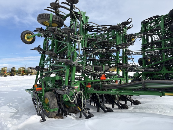 Used 2015 John Deere 1870 Air Drills and Seeders at Horizon Ag & Turf in Lloydminster, AB - Photo21