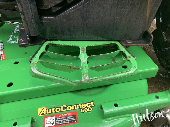 Photo of 2015 John Deere 3046R