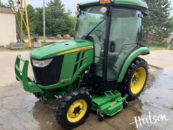 Photo of 2015 John Deere 3046R