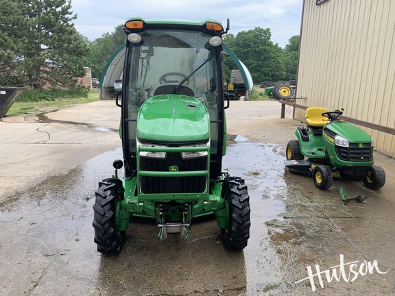 Photo of 2015 John Deere 3046R