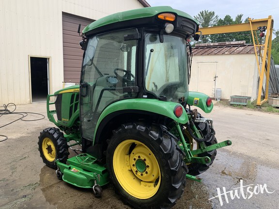 Photo of 2015 John Deere 3046R