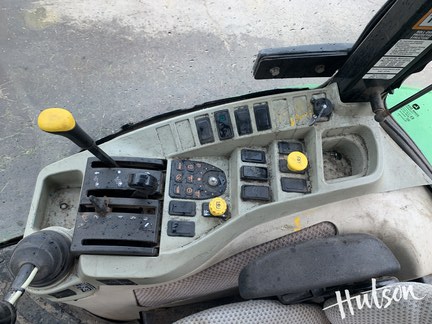 Photo of 2015 John Deere 3046R