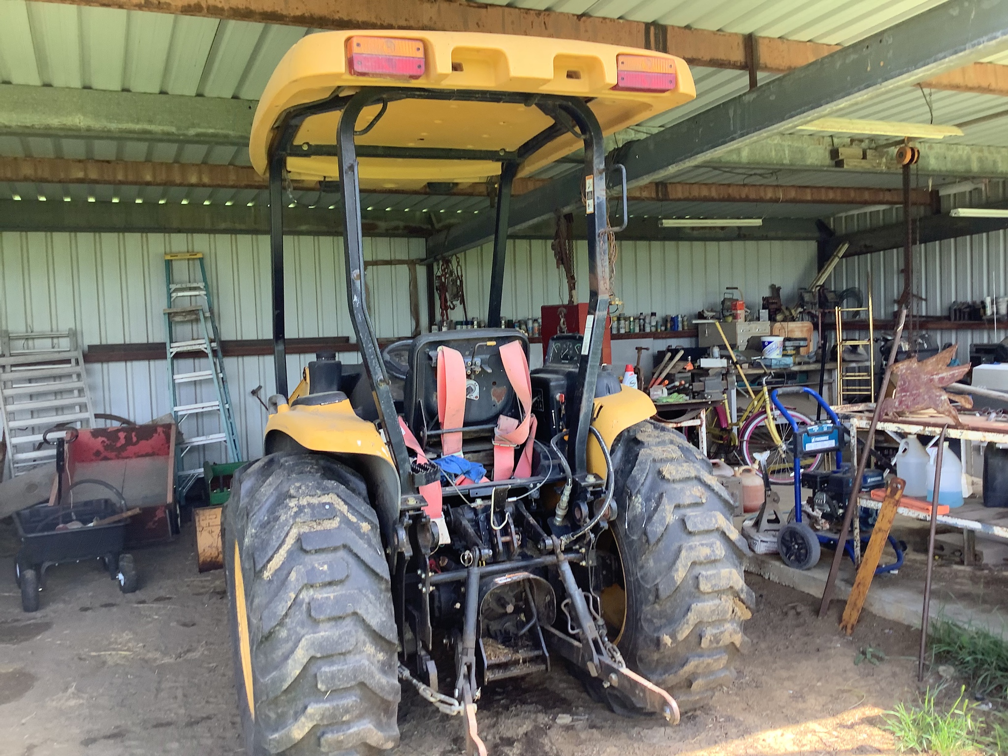 2007 John Deere 110TLB Image 12