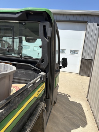 2023 John Deere XUV 835R - Photo7