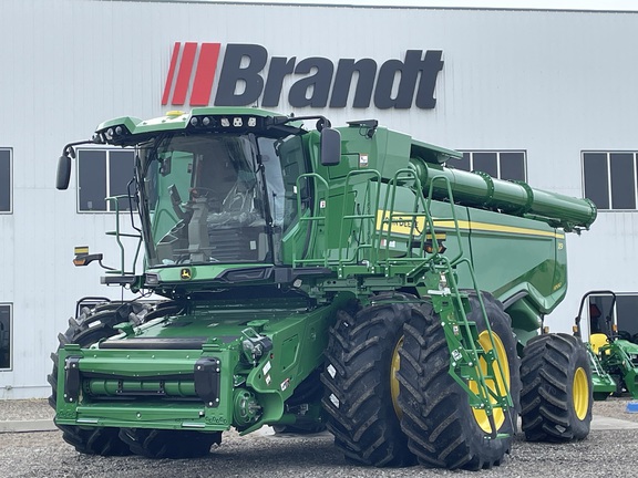 Photo of 2024 John Deere X9 1000