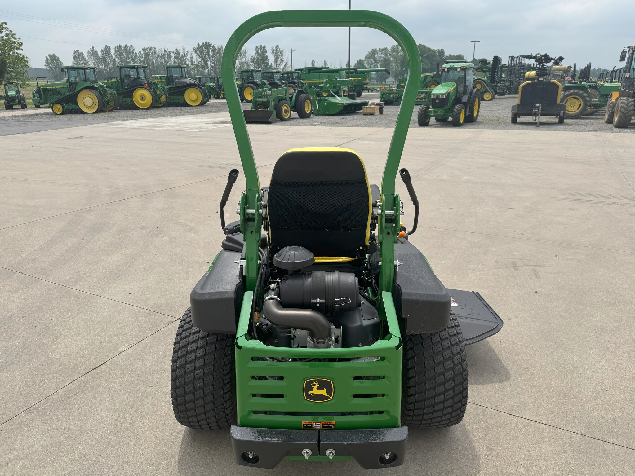 2023 John Deere Z970R Image 4