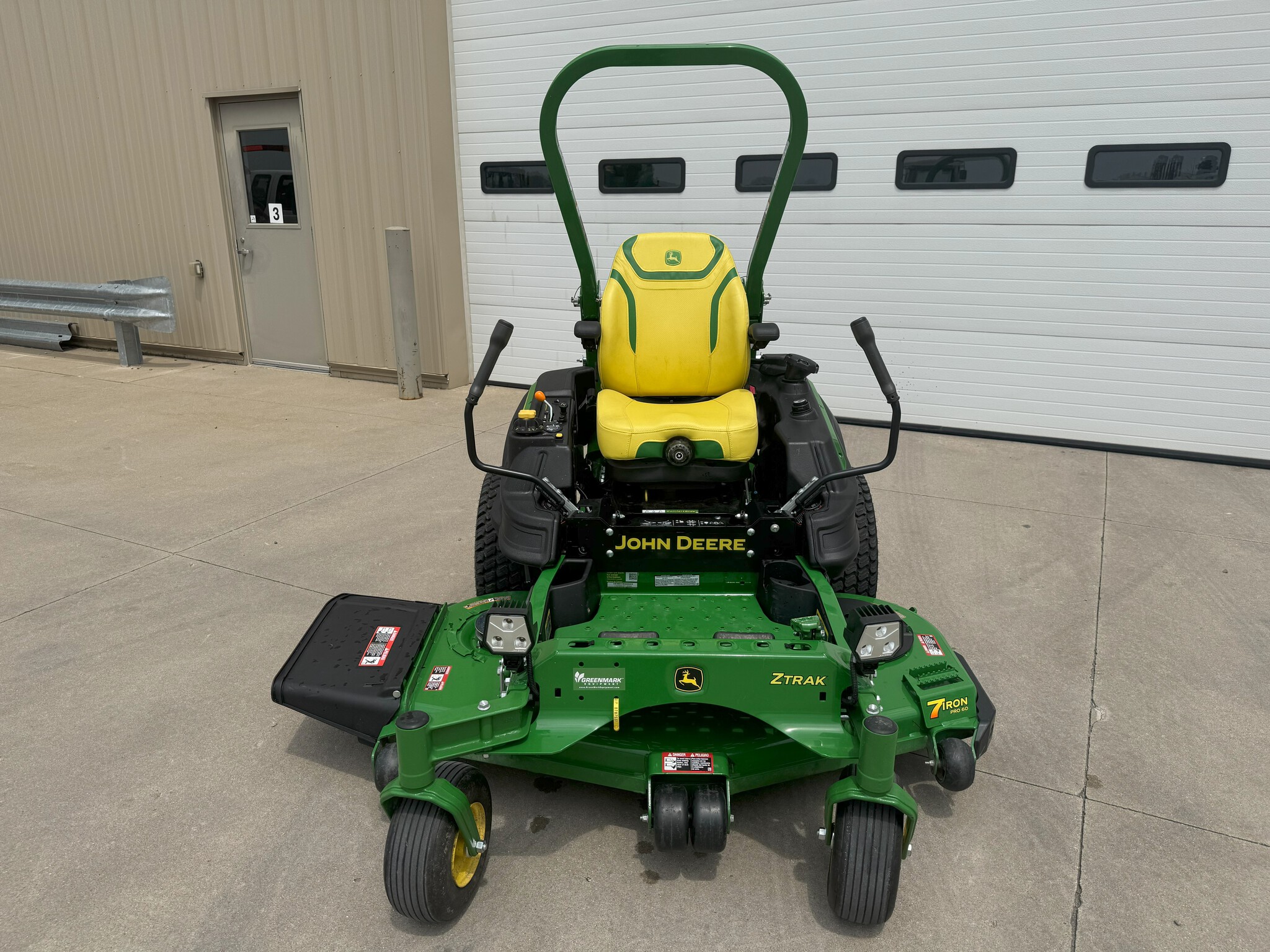 2023 John Deere Z970R Image 8