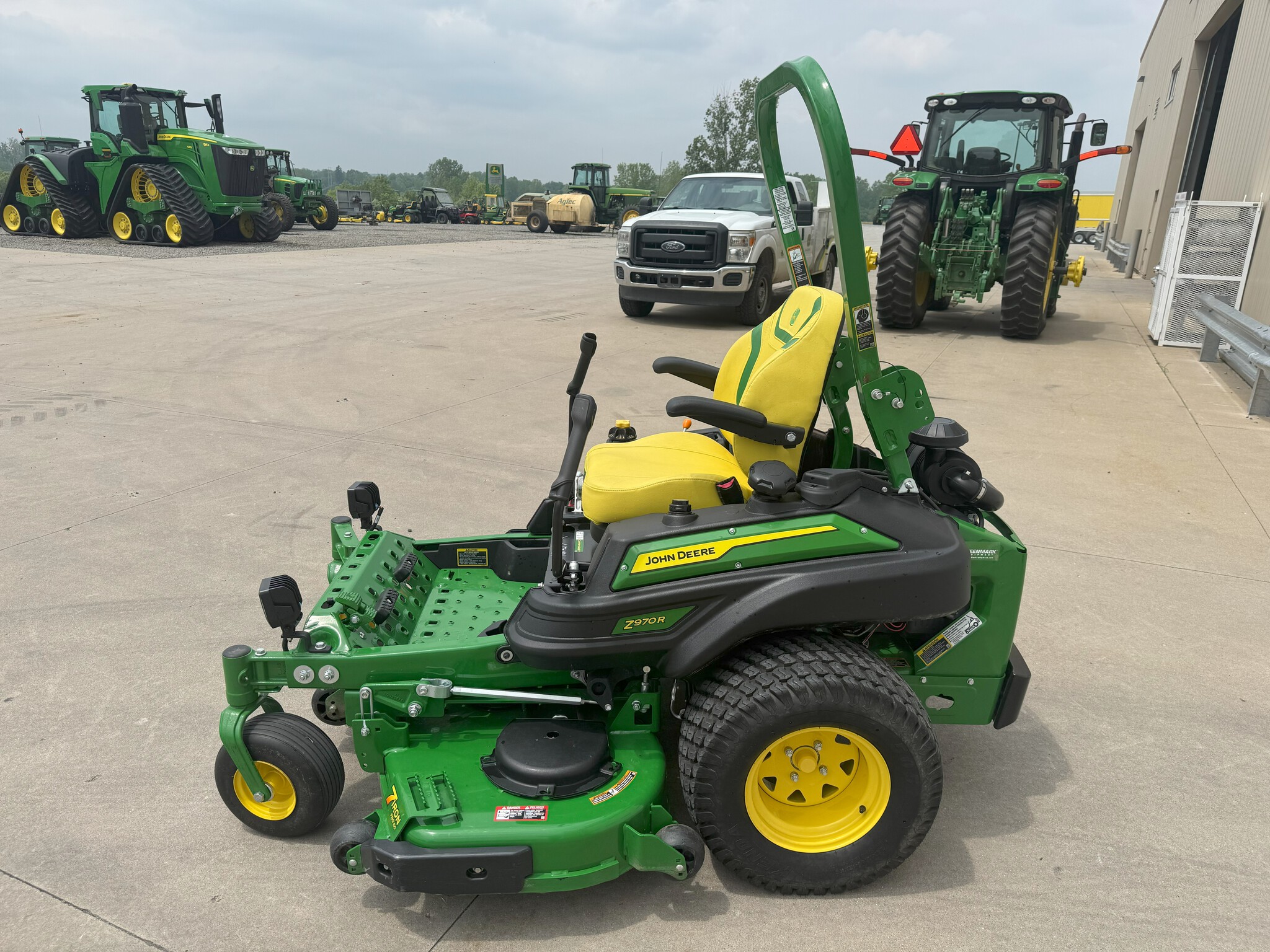 2023 John Deere Z970R Image 6