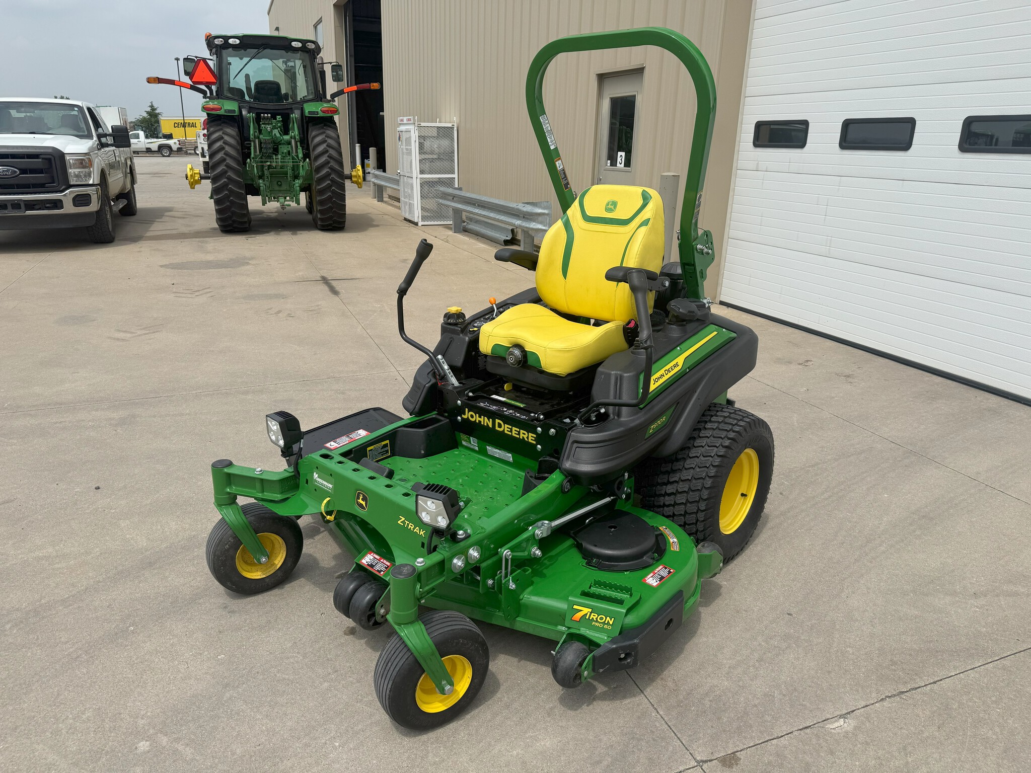 2023 John Deere Z970R Image 7