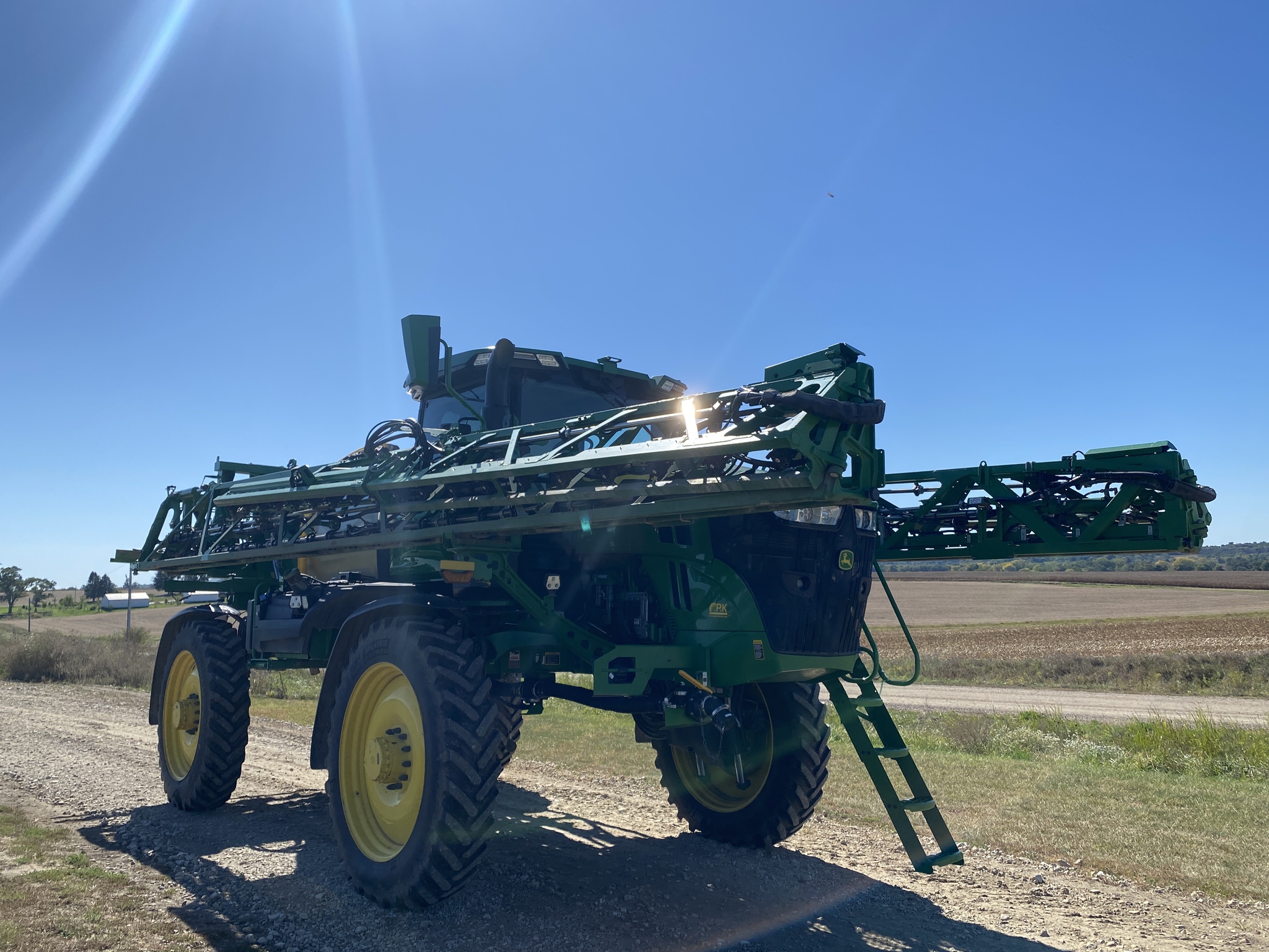 2022 John Deere 410R Image 3