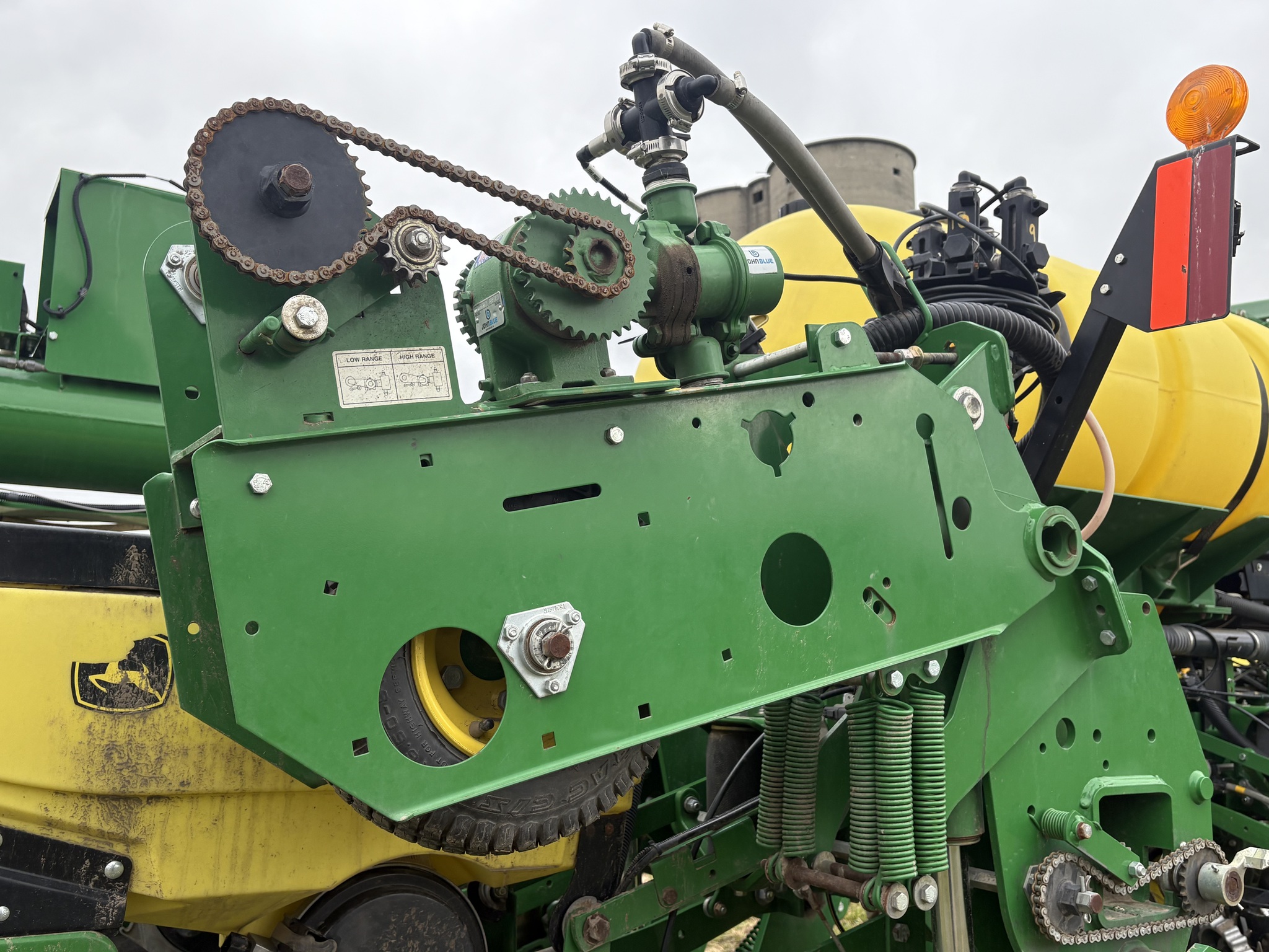 2015 John Deere 1775NT Image 22