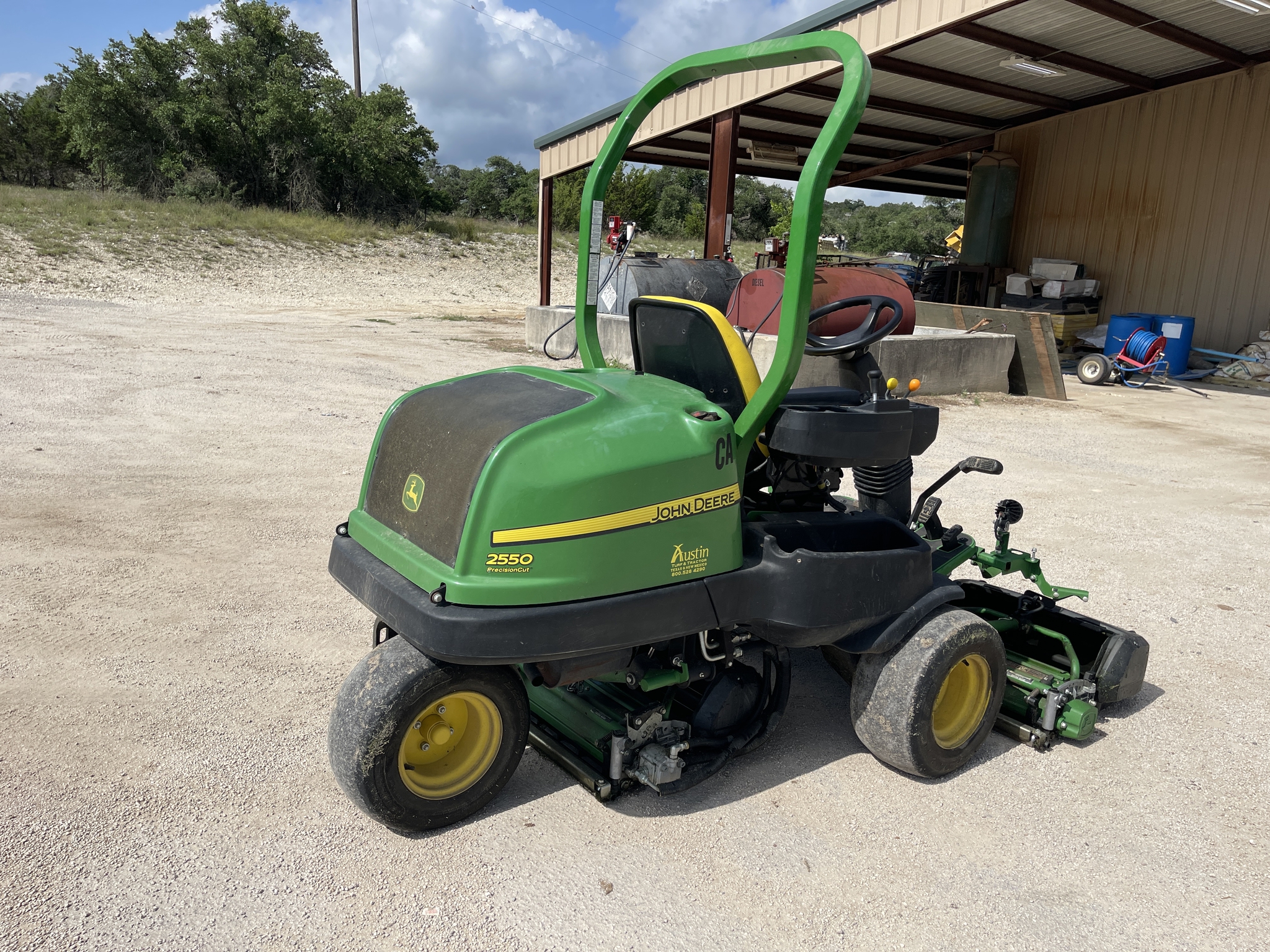2022 John Deere 2550 Image 7