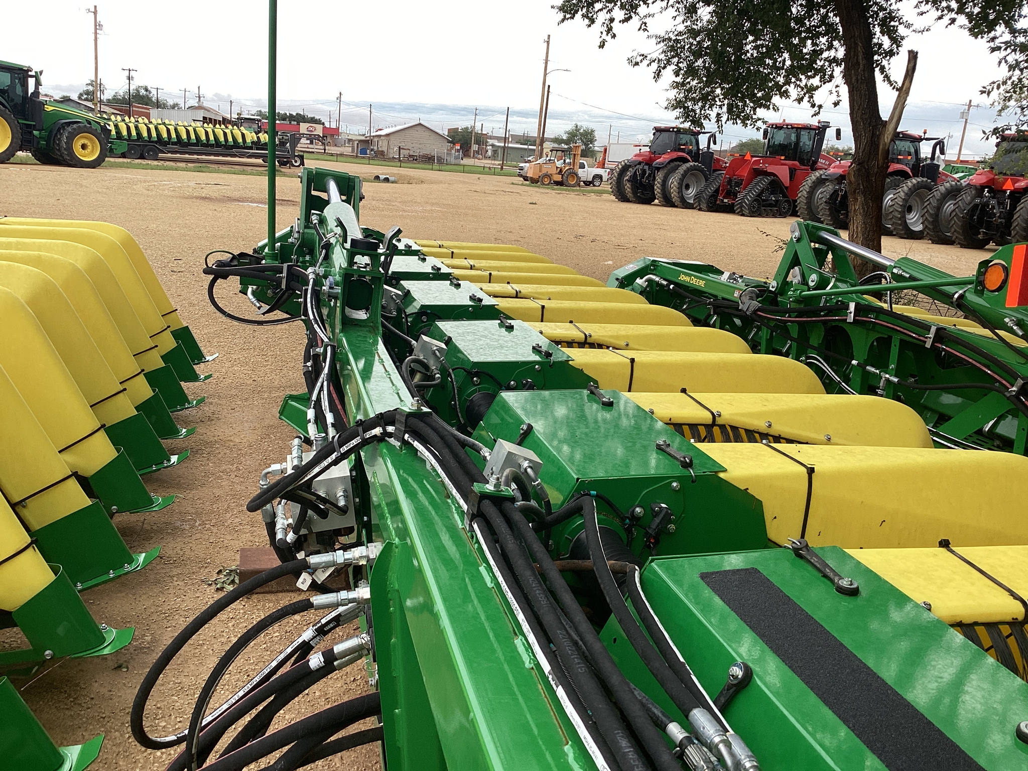 2023 John Deere SH12F Image 2