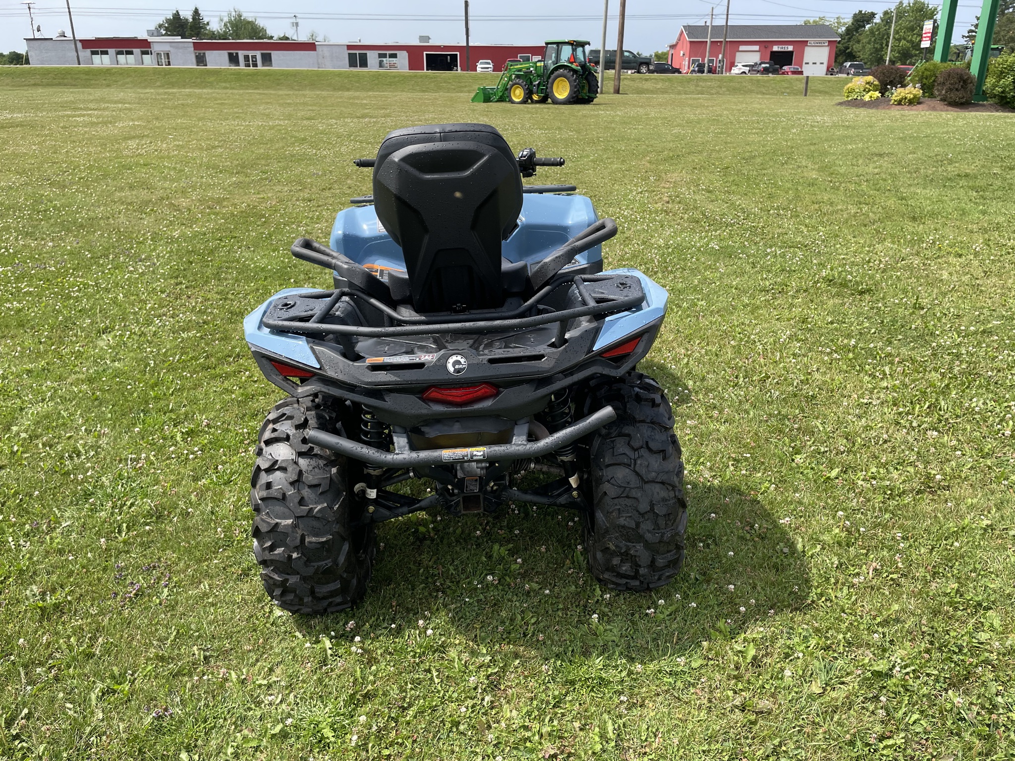 2025 Can-Am Outlander MAX XT 700 Image 7