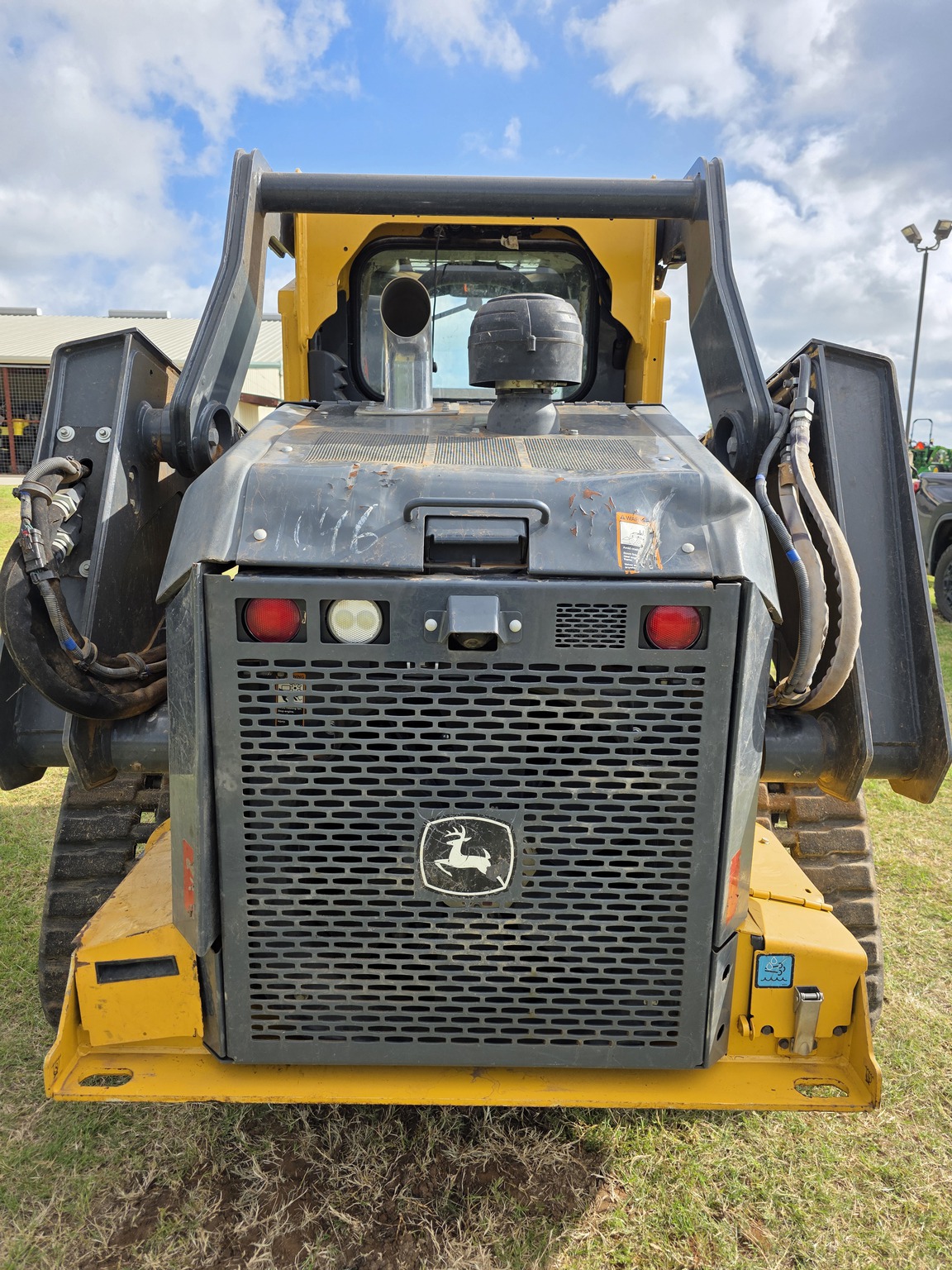 2021 John Deere 333G Image 5