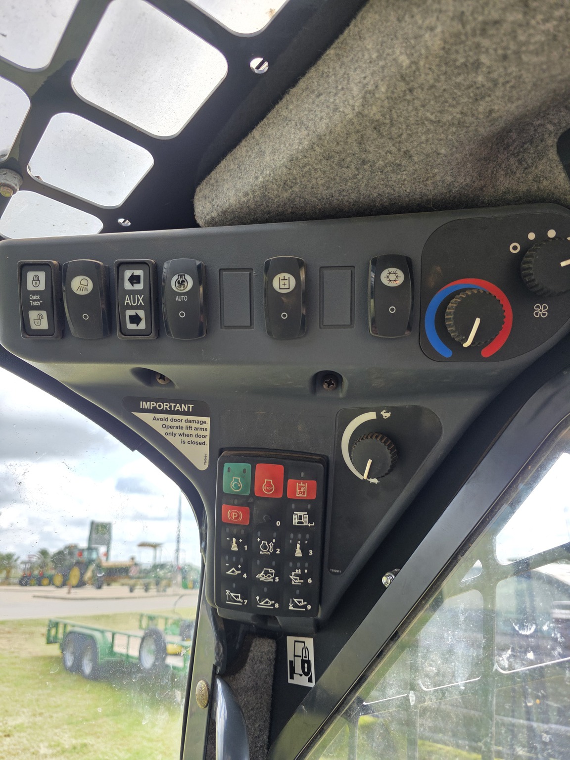2021 John Deere 333G Image 15