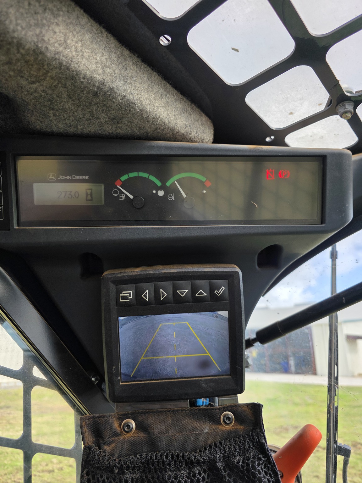 2021 John Deere 333G Image 16