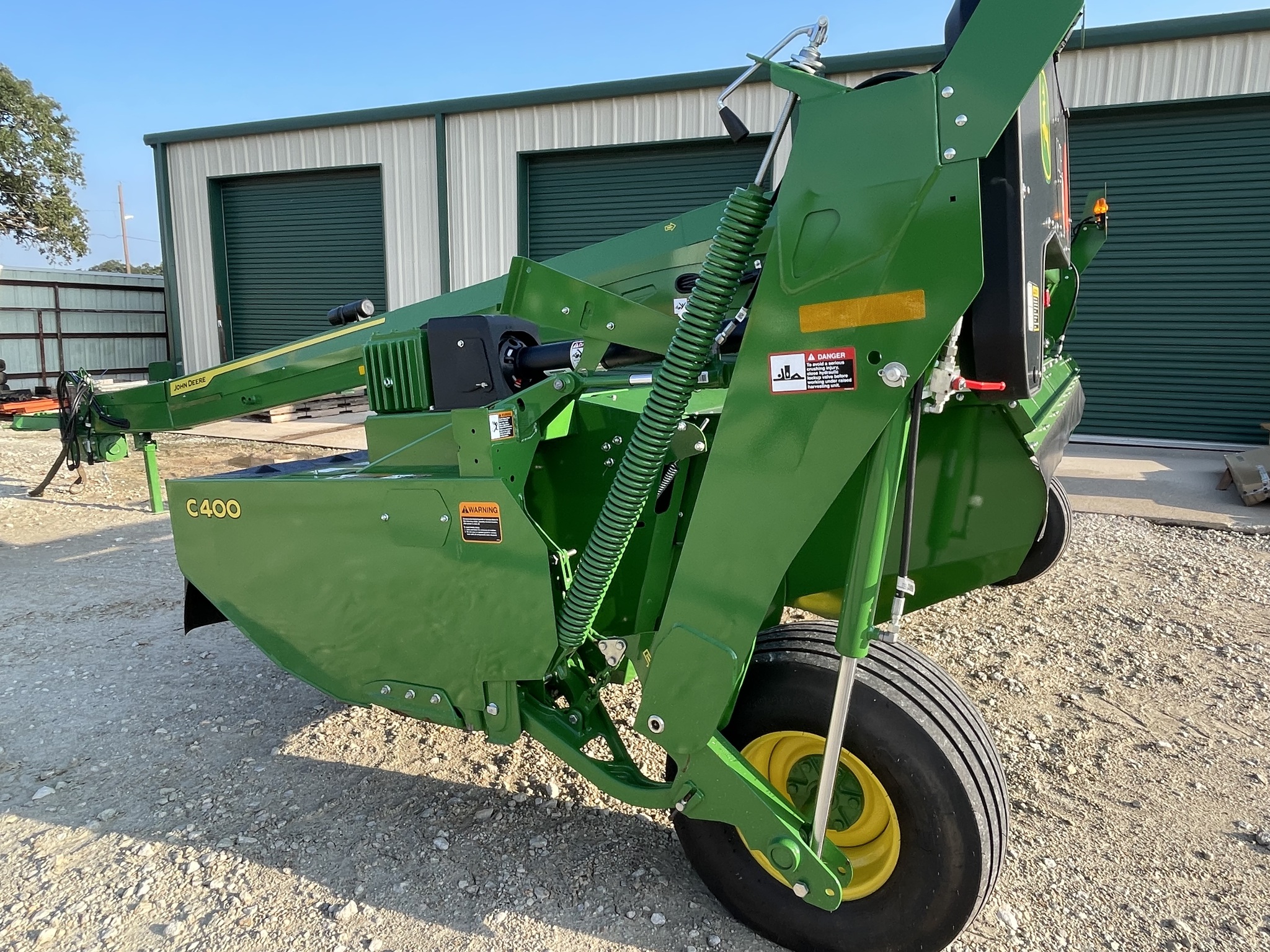2025 John Deere C400 Image 2