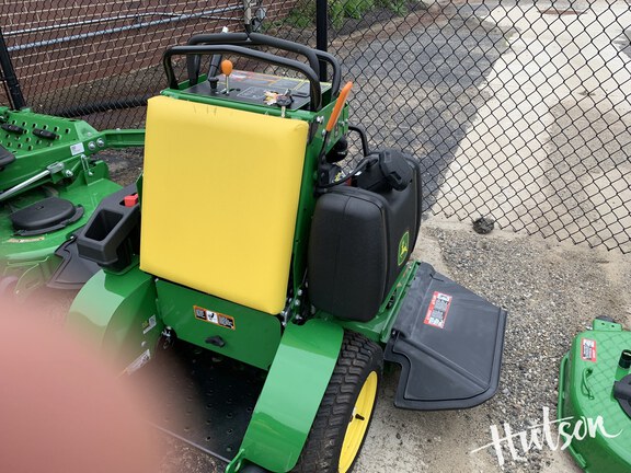 Photo of 2024 John Deere Q810E