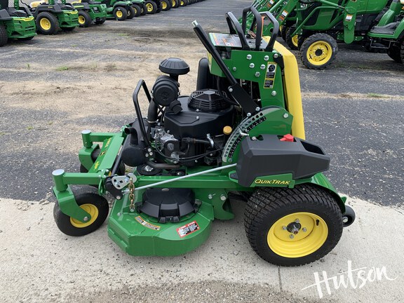 Photo of 2024 John Deere Q810E