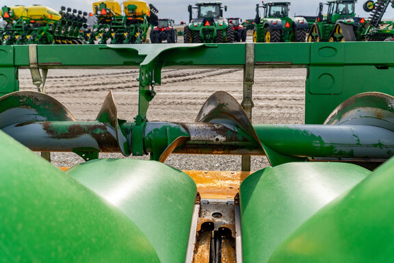 Used 2020 John Deere 712C Corn and Row Crop headers at Koenig Equipment in Greensburg, IN - Photo14