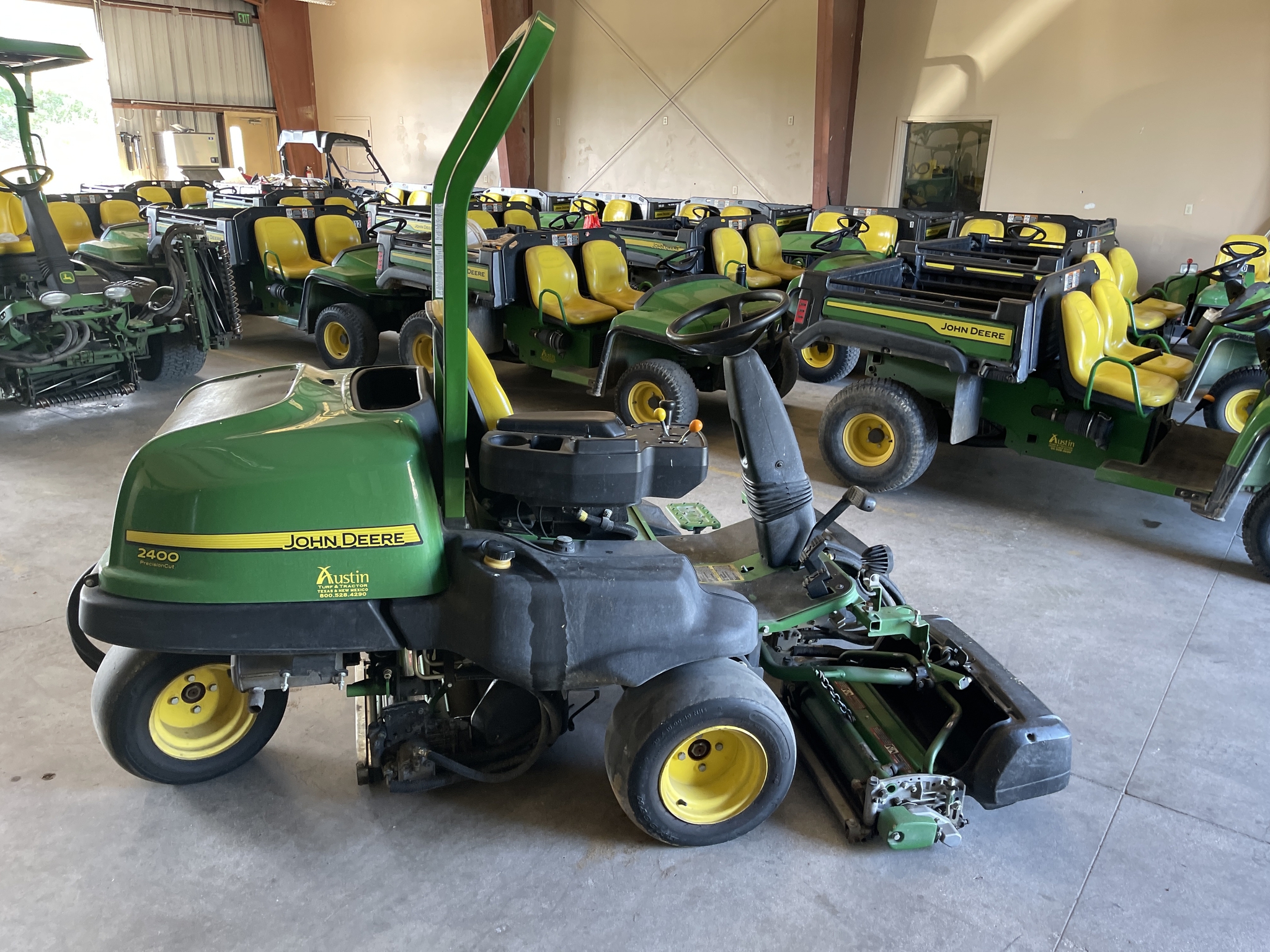 2021 John Deere 2400 Image 6