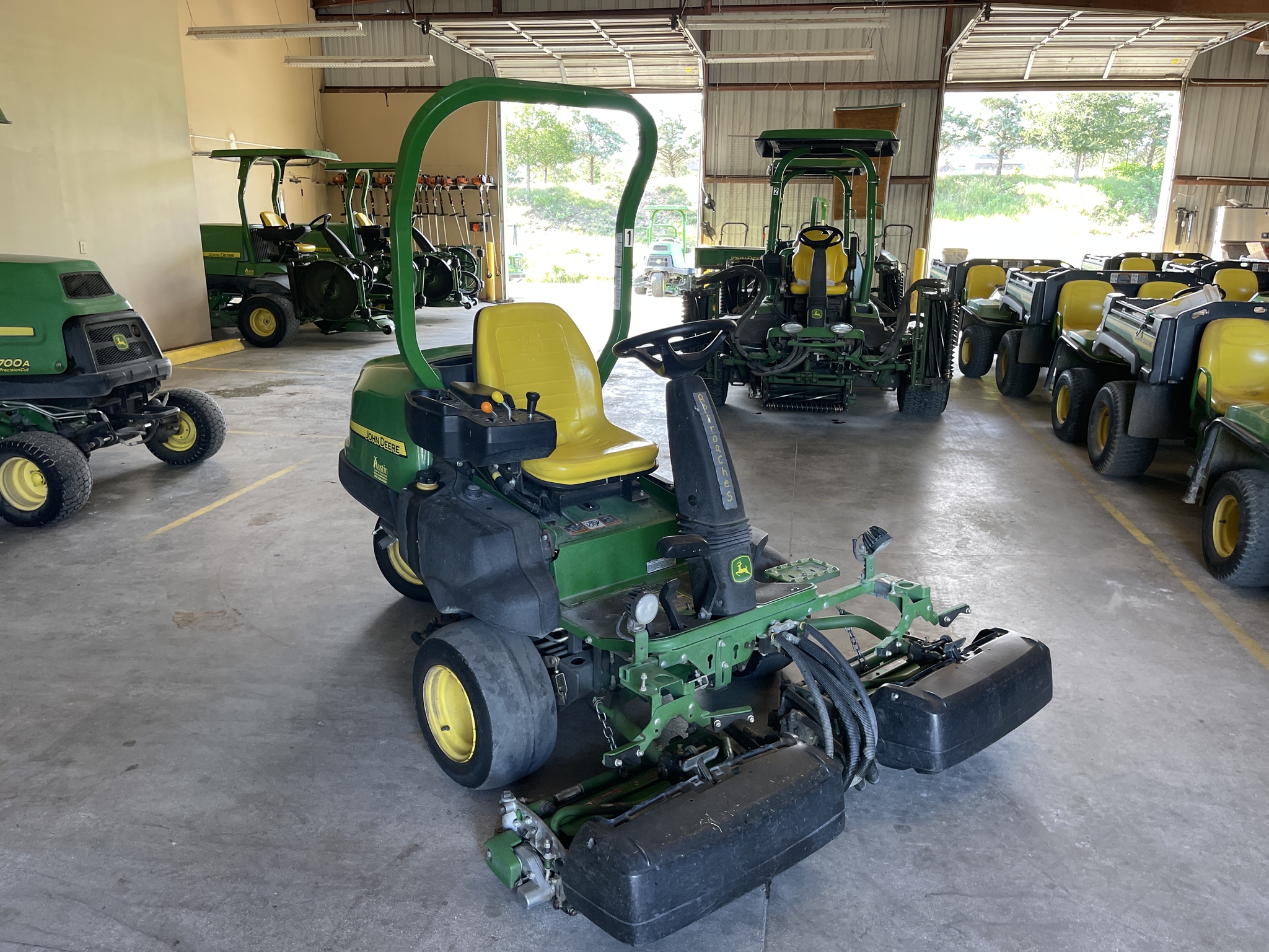 2021 John Deere 2400 Image 5