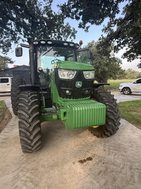 2015 John Deere 6150R Image 3