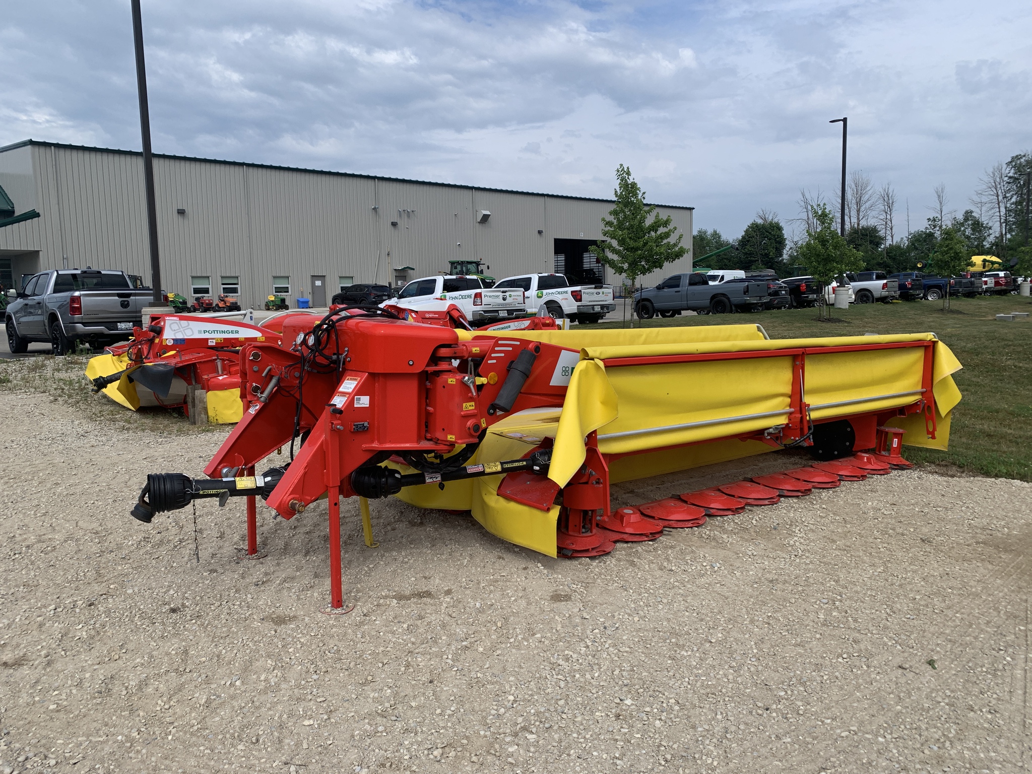 2023 Pottinger S12 Image 1