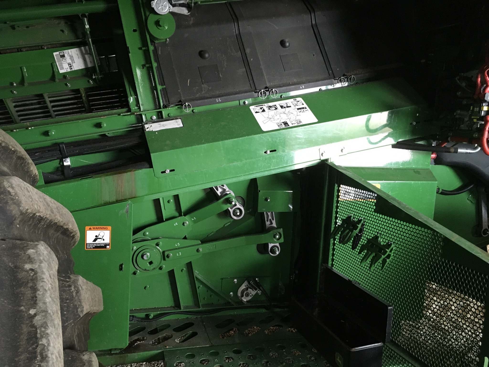 2018 John Deere S780 Image 3