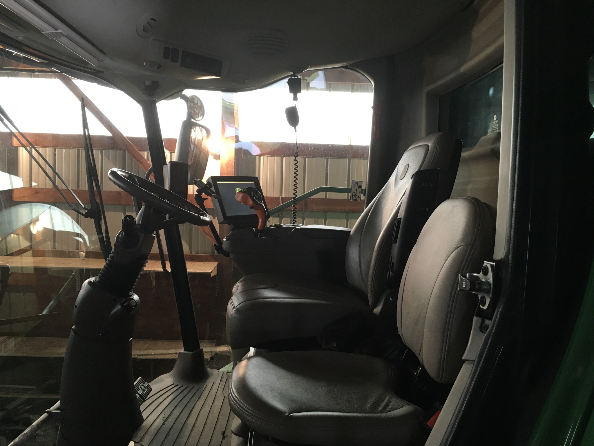 2018 John Deere S780 Image 18