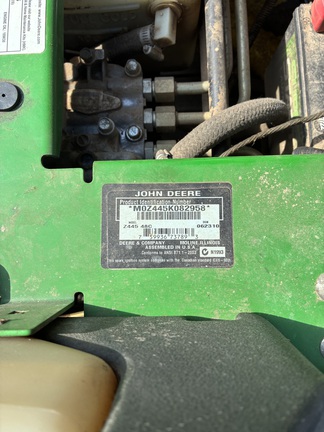 2010 John Deere Z445