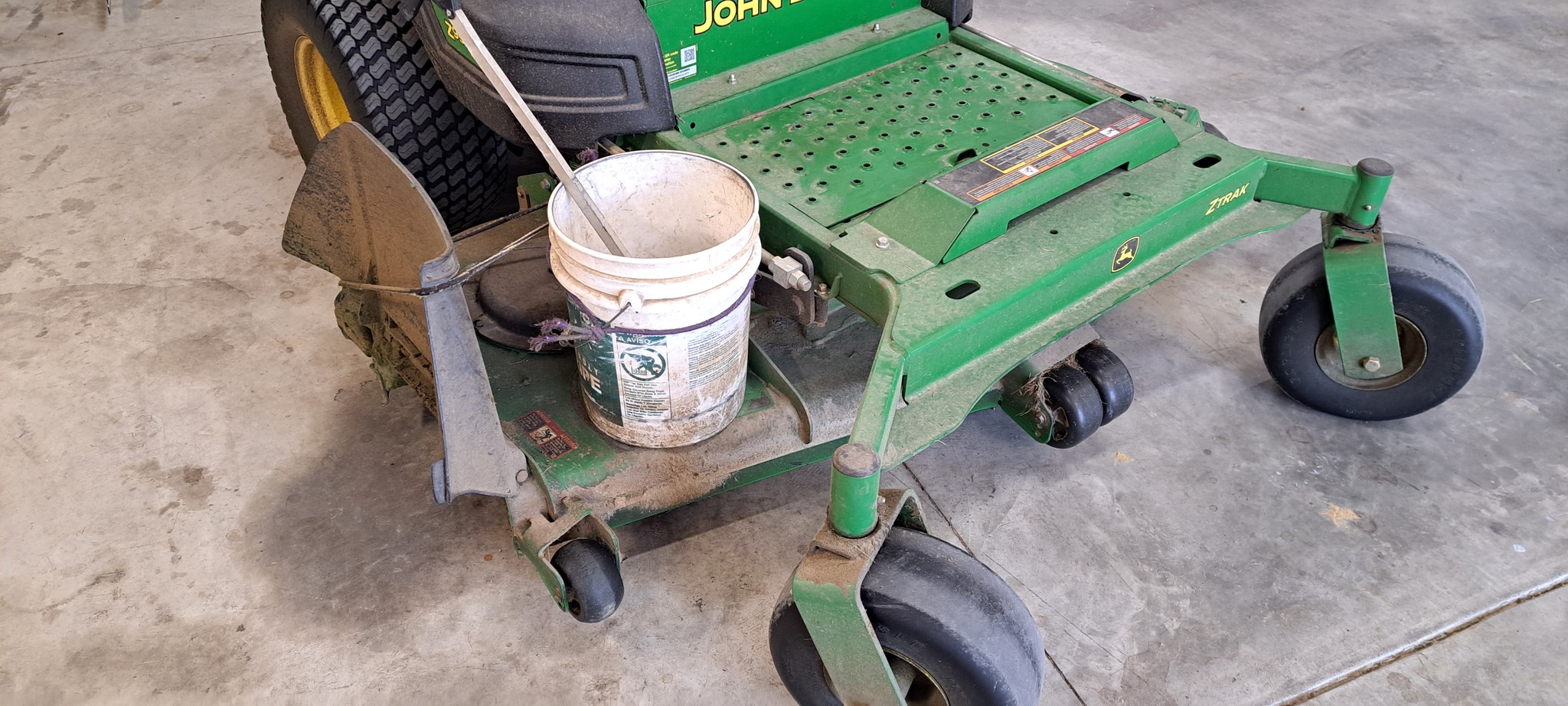 2023 John Deere Z997R Image 8