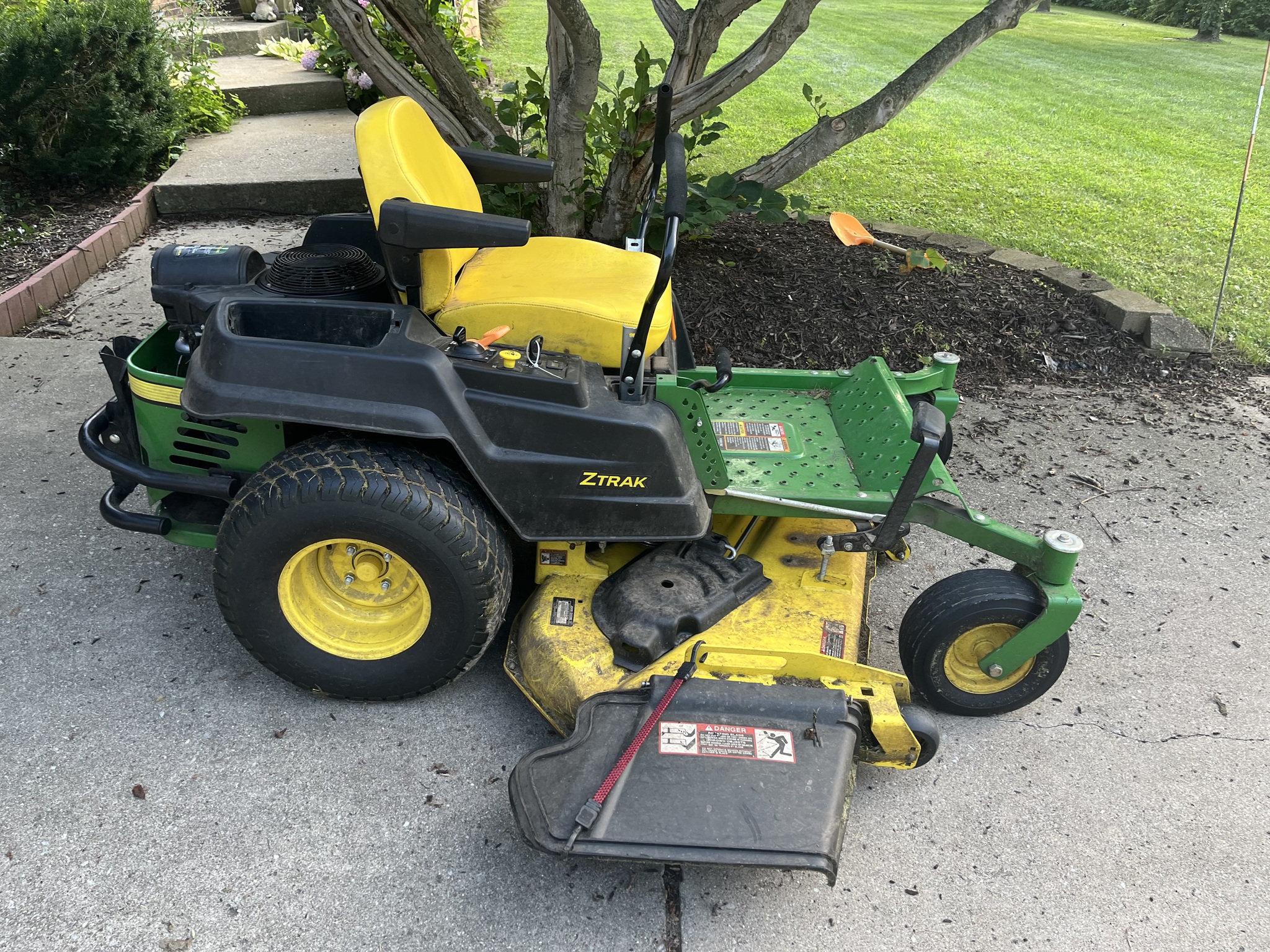 2019 John Deere Z535M Image 2
