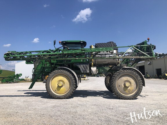 Photo of 2019 John Deere R4044