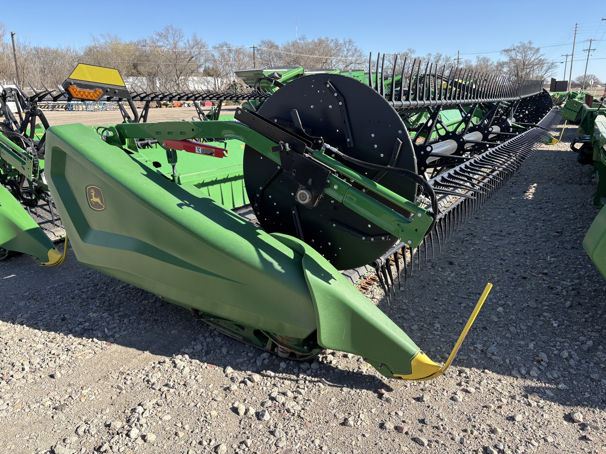 2023 John Deere HD40F Image 4