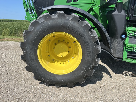2025 John Deere 6M 165 - Photo9