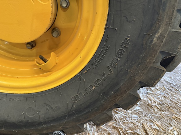 2021 John Deere 204L - Photo17