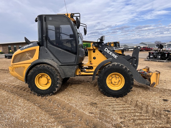 2021 John Deere 204L - Photo4