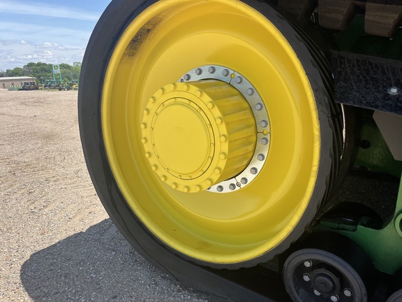 2024 John Deere 9RT 590 - Photo18
