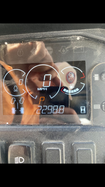 2022 John Deere XUV 825M S4 Image 6