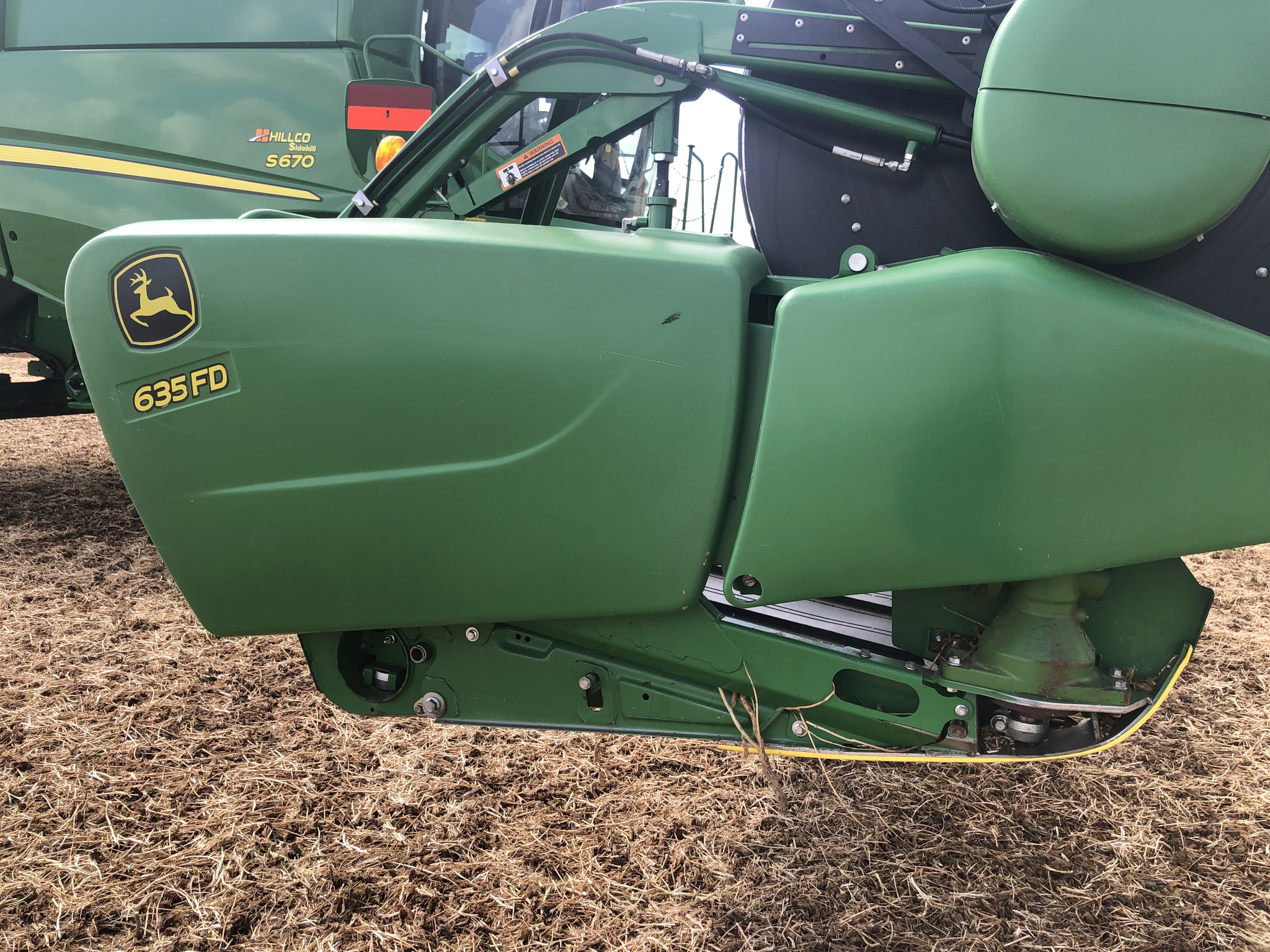 2014 John Deere 635FD Image 1