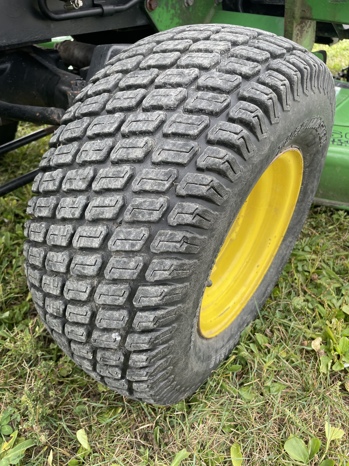 2002 John Deere 4010 Image 15