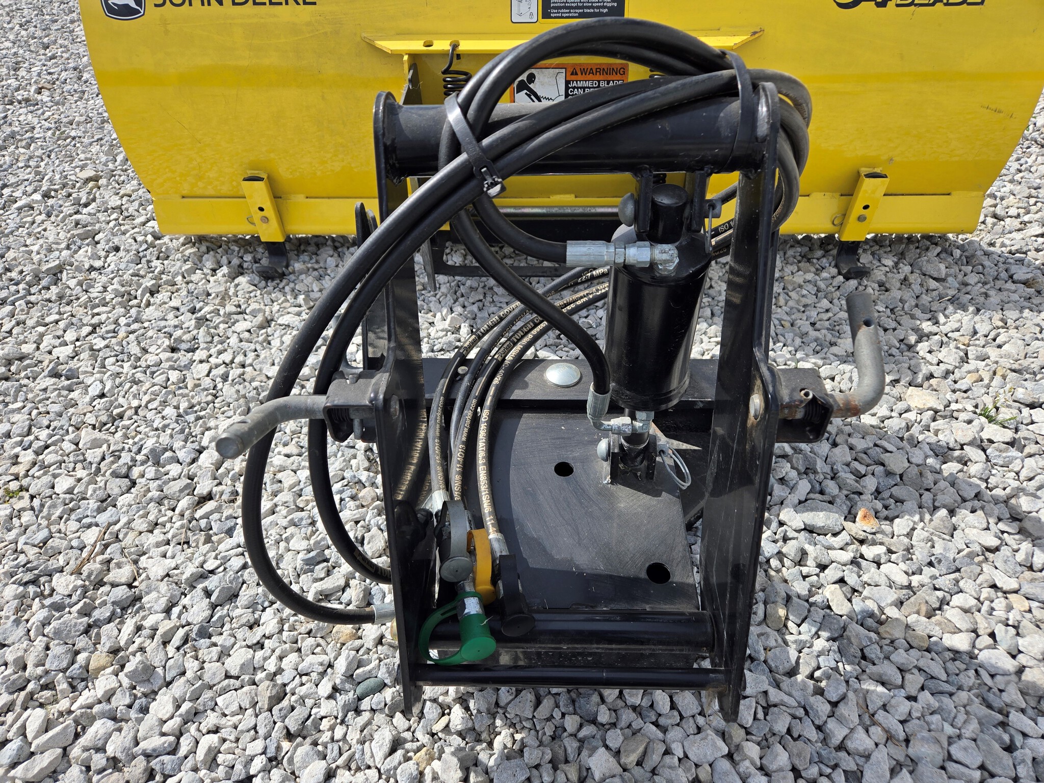 2002 John Deere 4010 Image 21