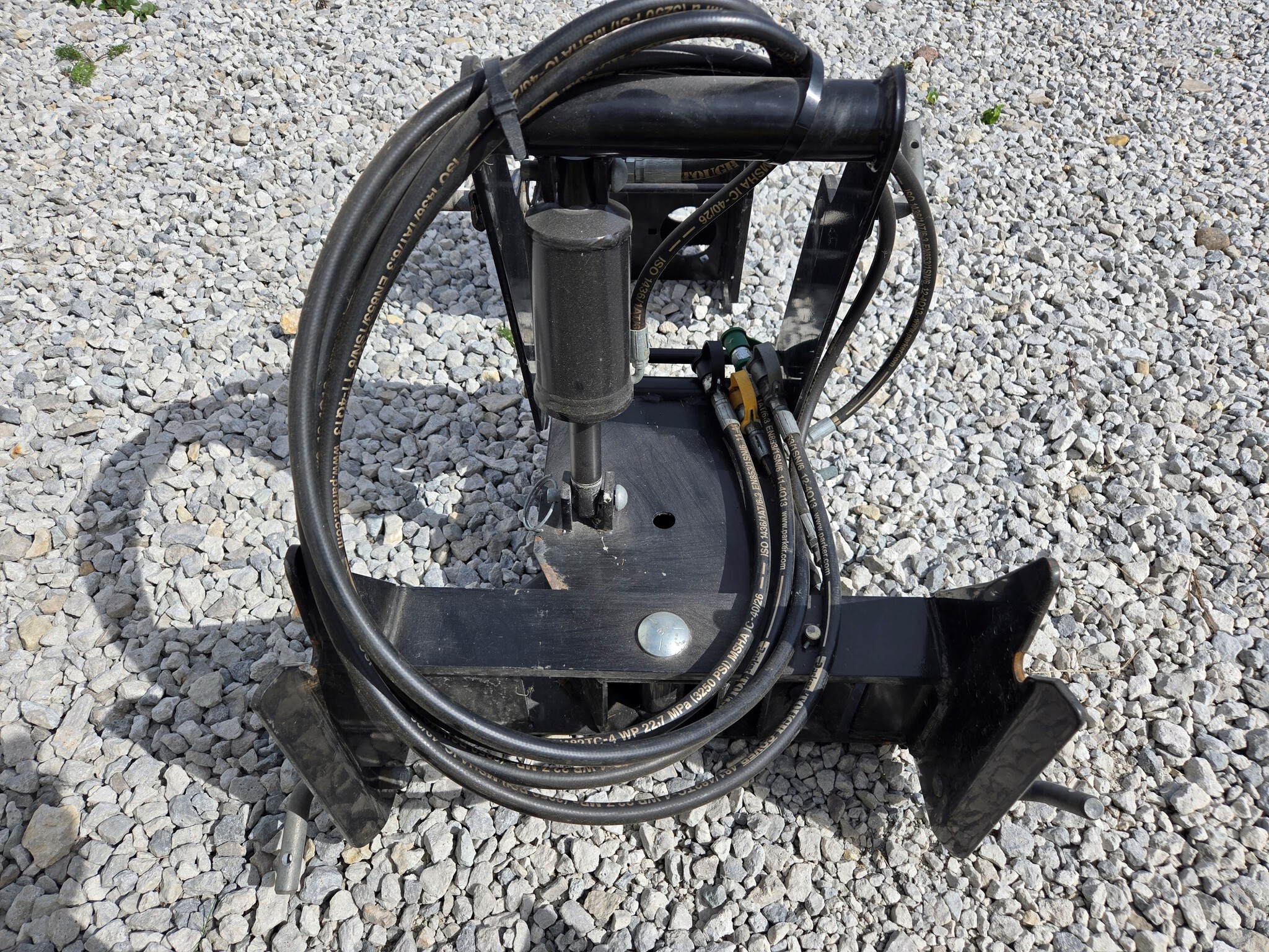 2002 John Deere 4010 Image 22