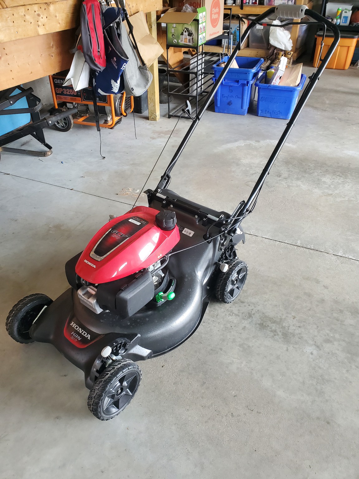 2023 Honda HRN216 Image 3