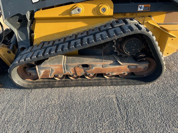 2020 John Deere 331G-5