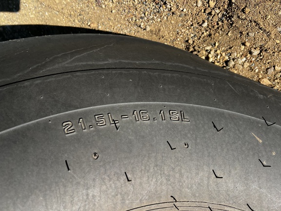 2019 John Deere 560R - Photo11